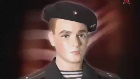 Морская форма хороша...